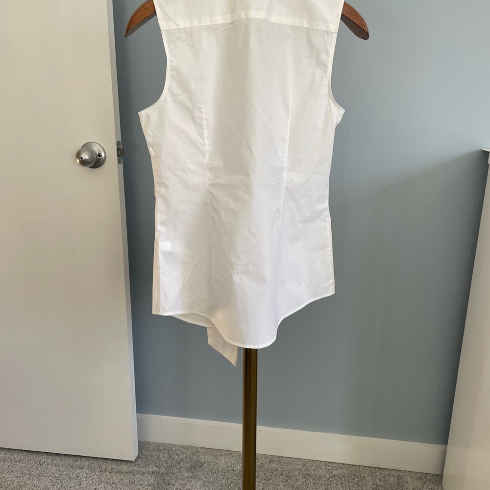Banana Republic white top, size 6